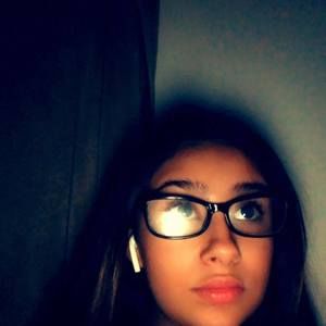 Meet your Posher, Sharon